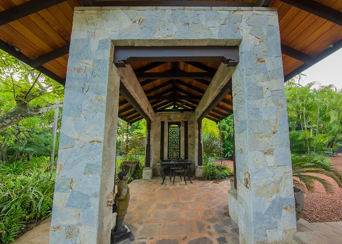 Sergeant House Boutique Villa & Private Beach Unawatuna